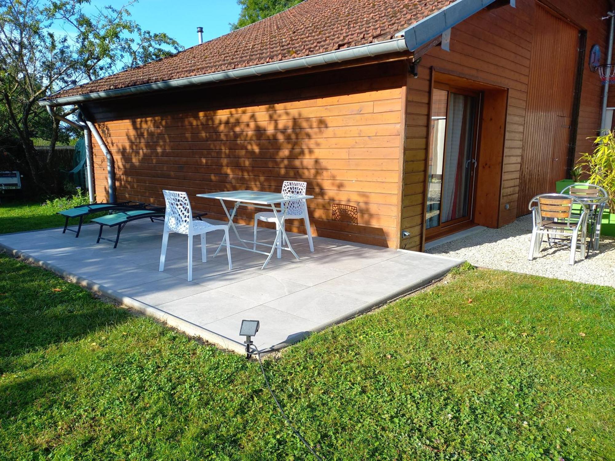 "Le Studio" Parking Prive Restauration Netflix Proche Des Grands Lacs Montmorency-Beaufort Ngoại thất bức ảnh
